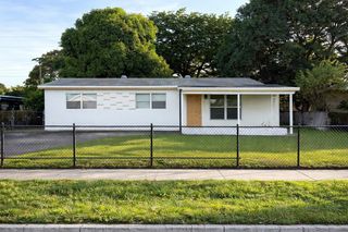 2950 NW 20th Street, Fort Lauderdale, FL 33311