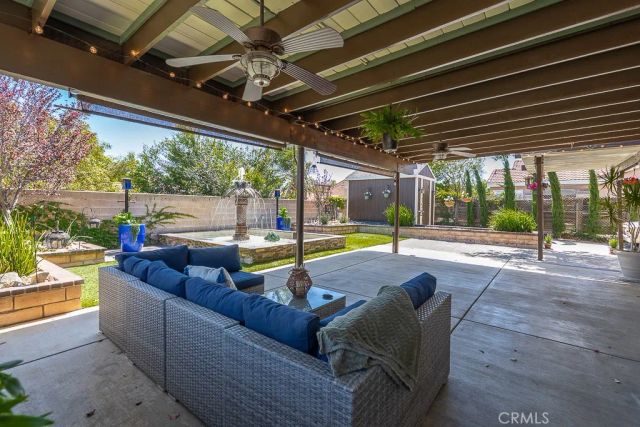 2693 W La Morada Drive, Rialto, CA 92377