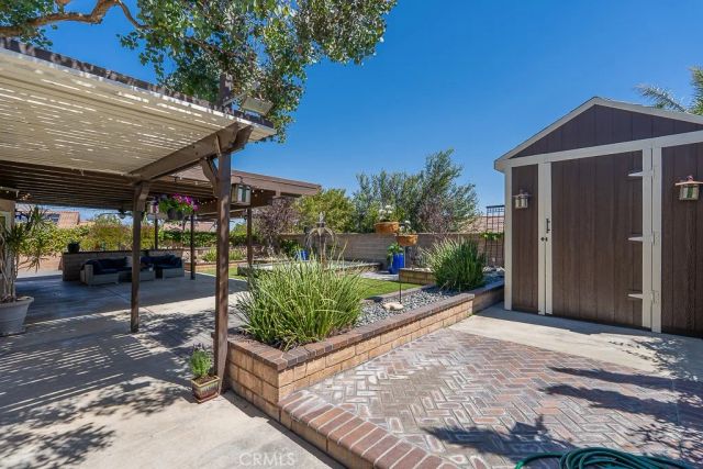 2693 W La Morada Drive, Rialto, CA 92377