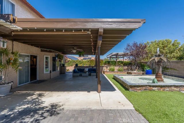 2693 W La Morada Drive, Rialto, CA 92377