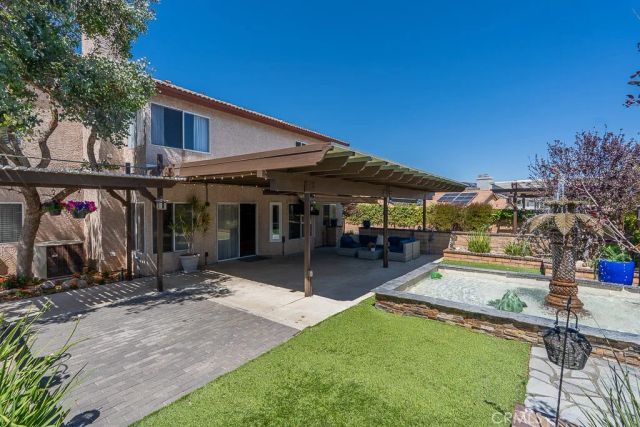 2693 W La Morada Drive, Rialto, CA 92377