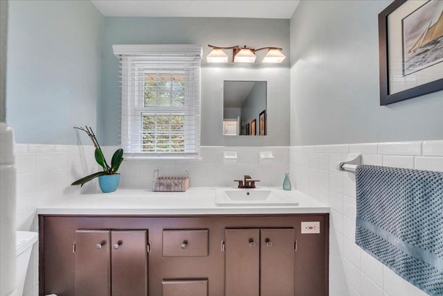 3175 Galloway DR, Roanoke, VA 24018