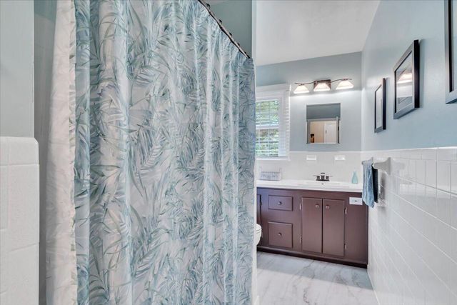 3175 Galloway DR, Roanoke, VA 24018