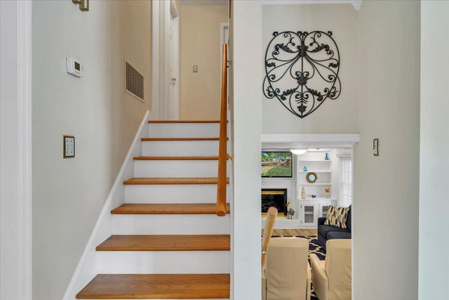 3175 Galloway DR, Roanoke, VA 24018