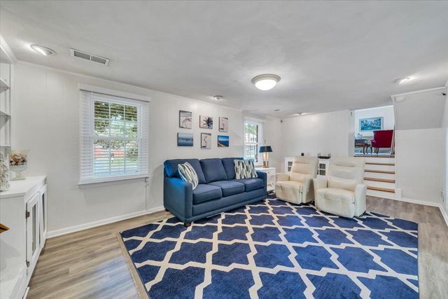 3175 Galloway DR, Roanoke, VA 24018