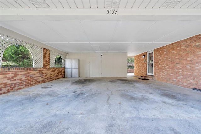3175 Galloway DR, Roanoke, VA 24018