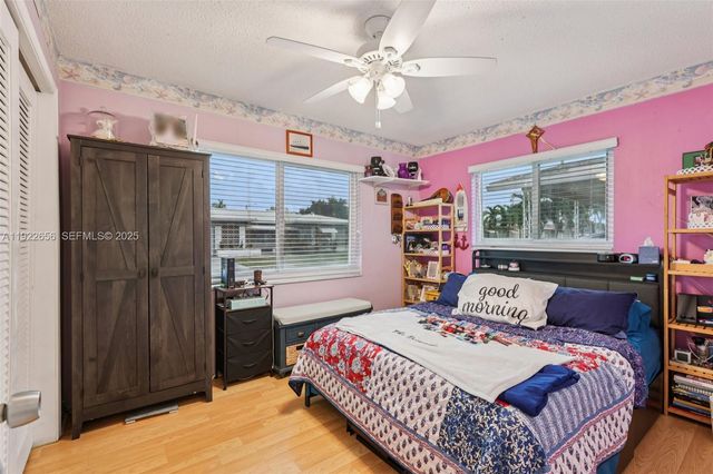 6003 NW 74th Ave, Tamarac, FL 33321