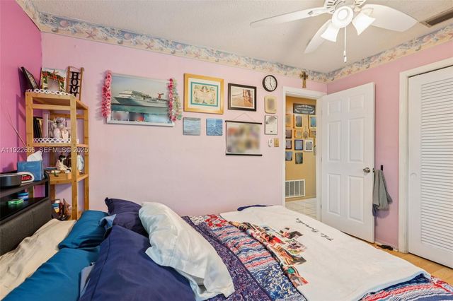 6003 NW 74th Ave, Tamarac, FL 33321