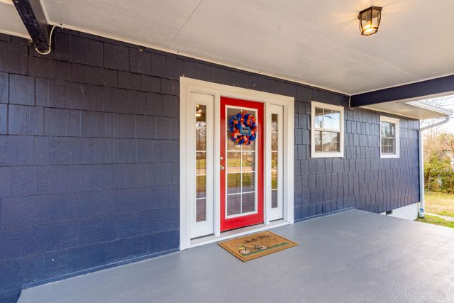 5 E Wotring Street, Rossville, GA 30741