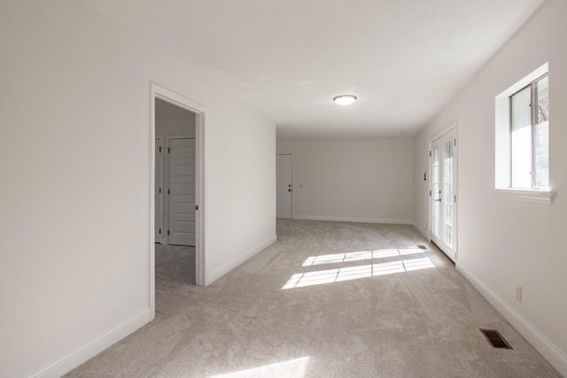 5 E Wotring Street, Rossville, GA 30741