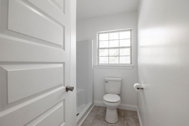 5 E Wotring Street, Rossville, GA 30741