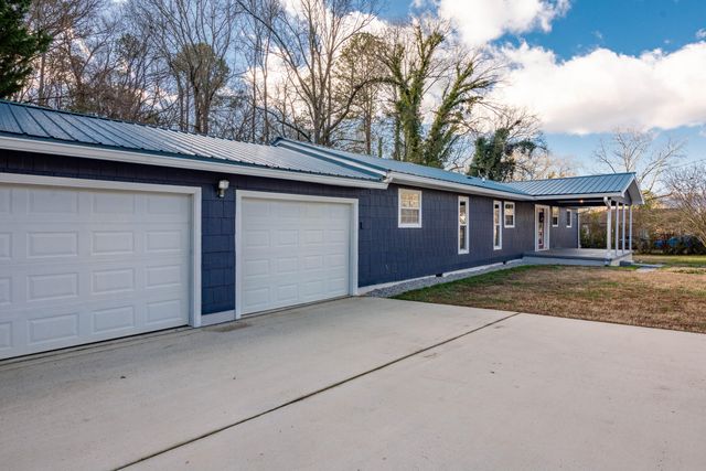 5 E Wotring Street, Rossville, GA 30741