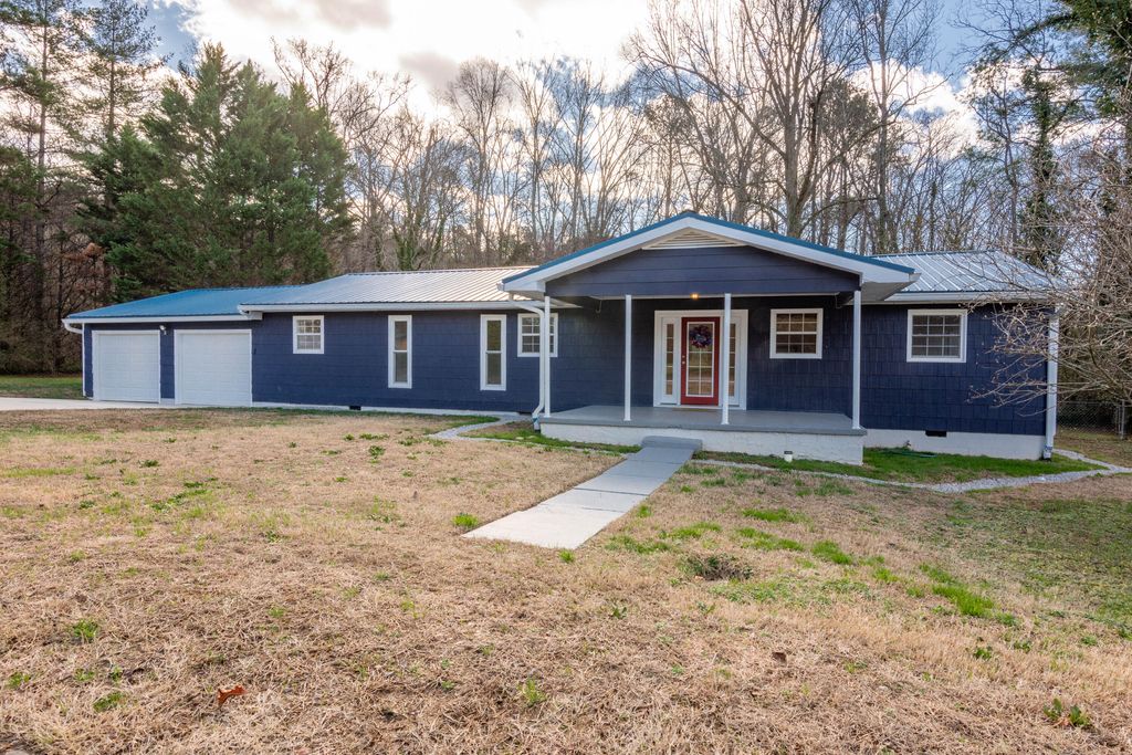 5 E Wotring Street, Rossville, GA 30741