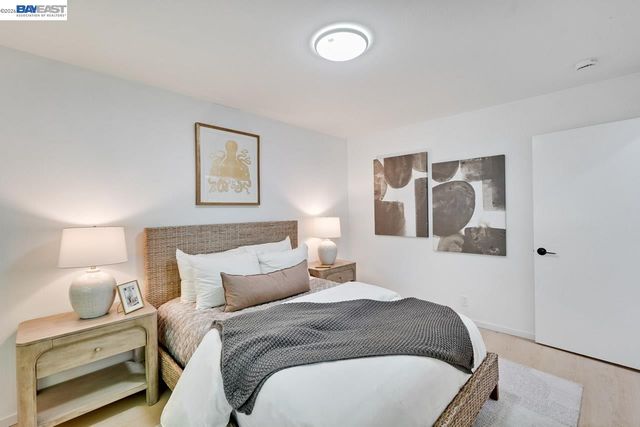 997 Ilima Way, Palo Alto, CA 94306