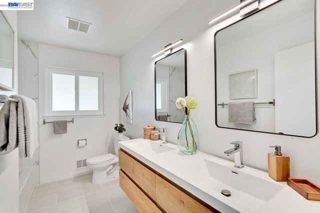 997 Ilima Way, Palo Alto, CA 94306