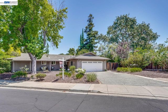 997 Ilima Way, Palo Alto, CA 94306