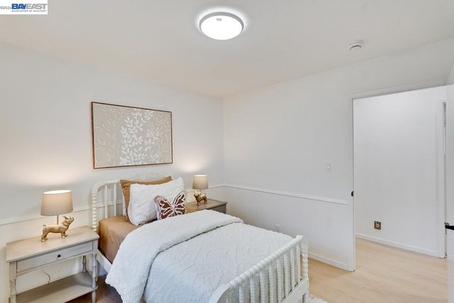 997 Ilima Way, Palo Alto, CA 94306