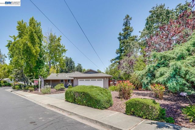 997 Ilima Way, Palo Alto, CA 94306