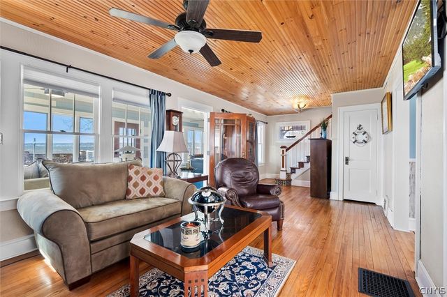 1 28th Avenue, Vienna, NY 13157