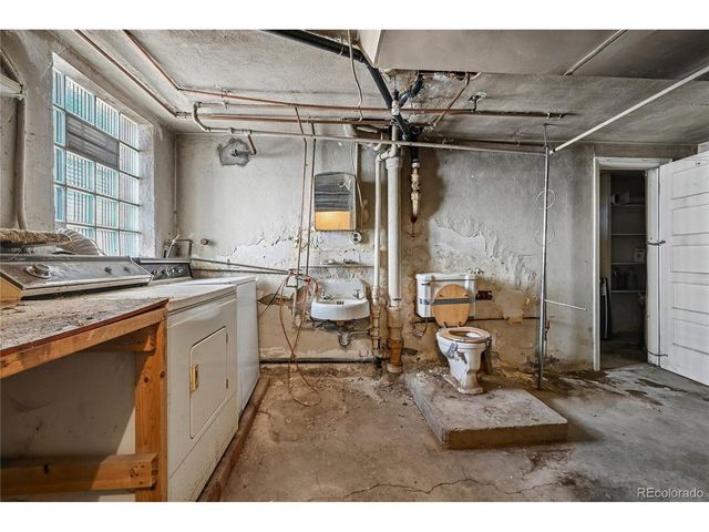 2627 S Clarkson St, Denver, CO 80210