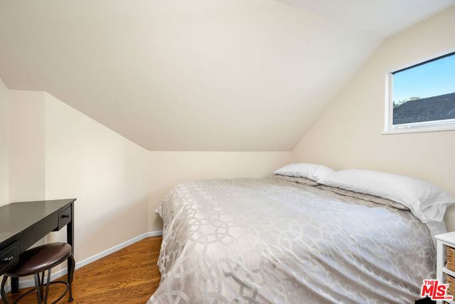 723 N Sierra Drive, Beverly Hills, CA 90210