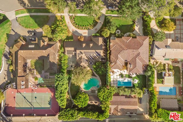 723 N Sierra Drive, Beverly Hills, CA 90210