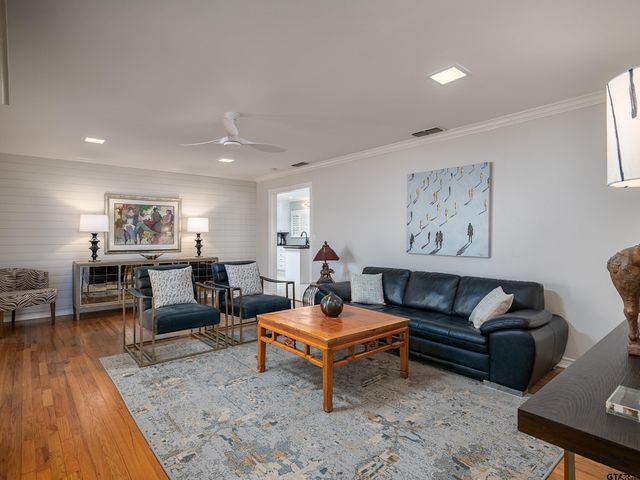 2424 Old Jacksonville Highway, Tyler, TX 75701