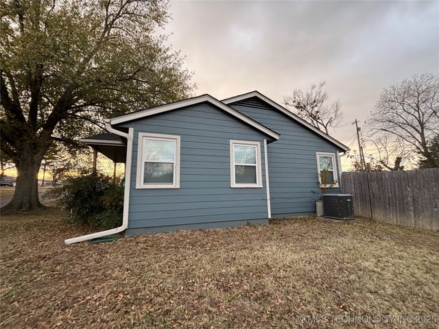 1120 W Willow, Durant, OK 74701