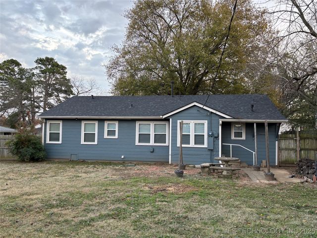 1120 W Willow, Durant, OK 74701
