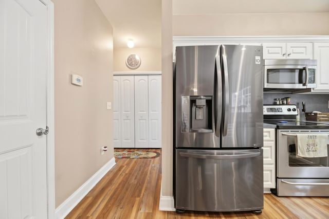 1772 Kenwood Road, Manning, SC 29102