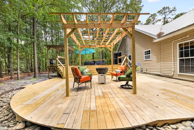 1772 Kenwood Road, Manning, SC 29102
