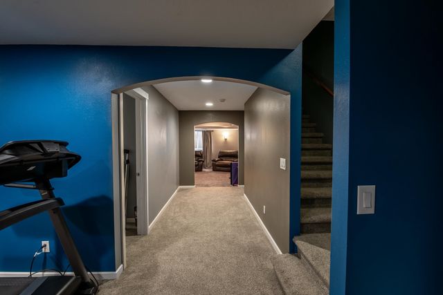 8710 N Rosebury Ln, Spokane, WA 99208