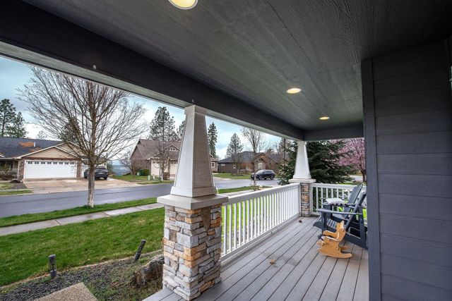 8710 N Rosebury Ln, Spokane, WA 99208