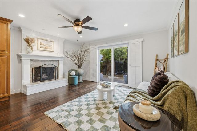440 Carlos Avenue, Redwood City, CA 94061