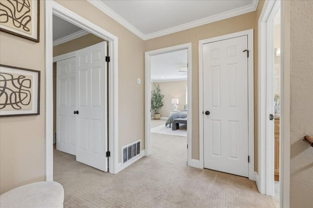440 Carlos Avenue, Redwood City, CA 94061