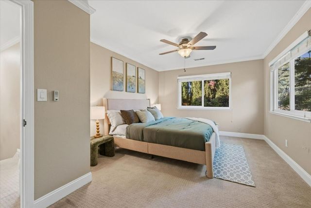 440 Carlos Avenue, Redwood City, CA 94061