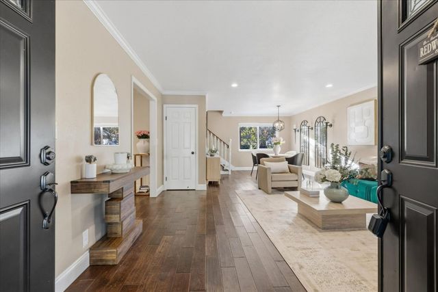 440 Carlos Avenue, Redwood City, CA 94061