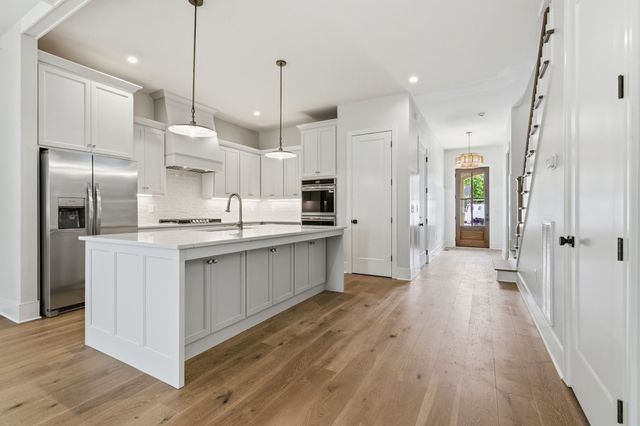 6332A Columbia Ave, Nashville, TN 37209