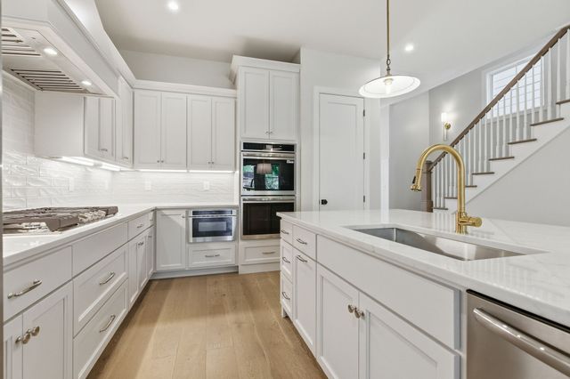 6332A Columbia Ave, Nashville, TN 37209