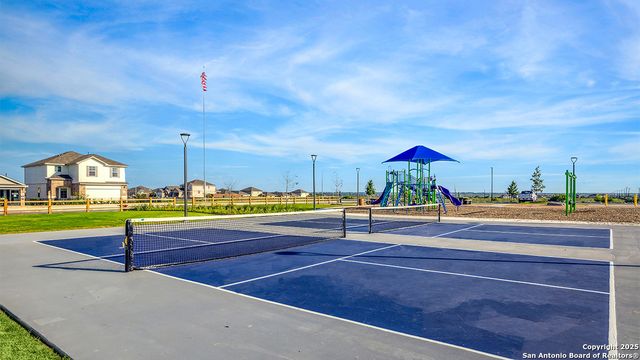 12633 Olozaga, Converse, TX 78109