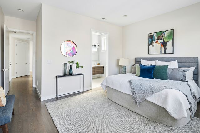 934 N California Avenue 2S, Chicago, IL 60622