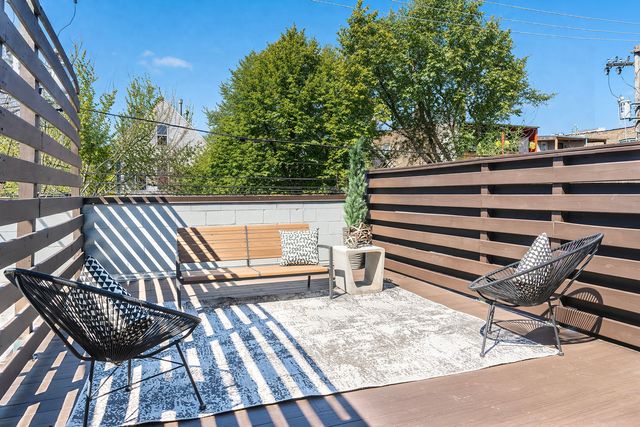 934 N California Avenue 2S, Chicago, IL 60622