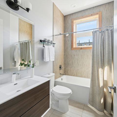 934 N California Avenue 2S, Chicago, IL 60622