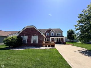 1215 Siena Drive, Greenwood, IN 46143