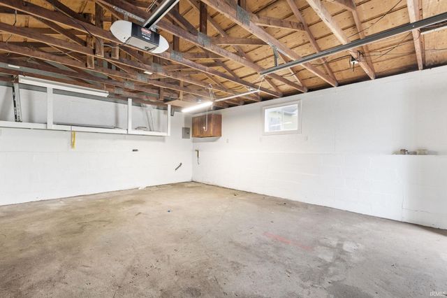 2611 Delaware Street, Mishawaka, IN 46544