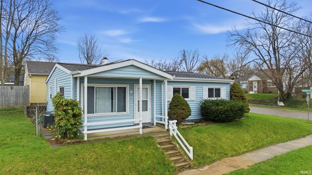 2611 Delaware Street, Mishawaka, IN 46544