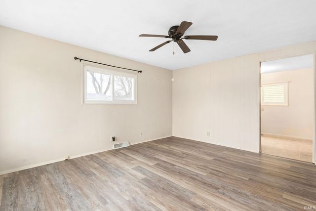 2611 Delaware Street, Mishawaka, IN 46544