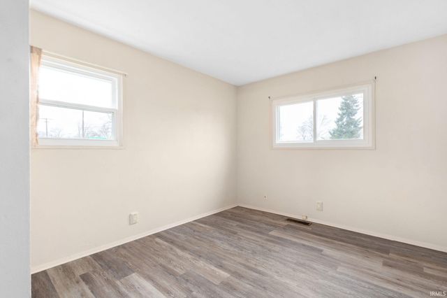 2611 Delaware Street, Mishawaka, IN 46544