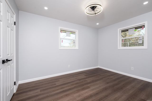 307 Sunnymeade Dr, Little Rock, AR 72205