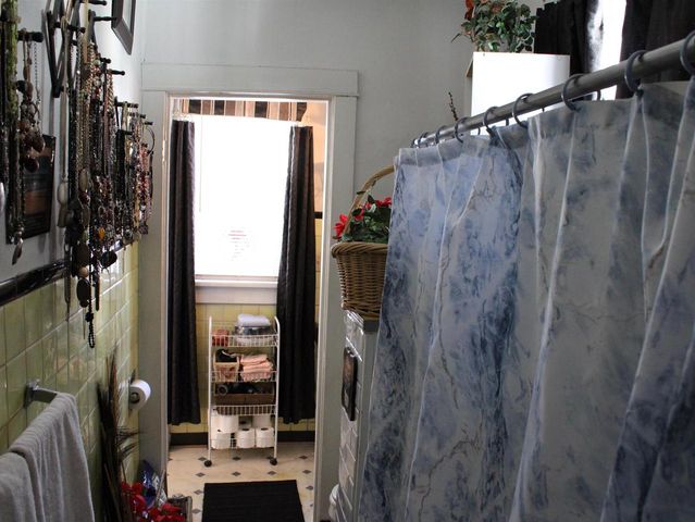 192 E REES STREET, Fond Du Lac, WI 54935